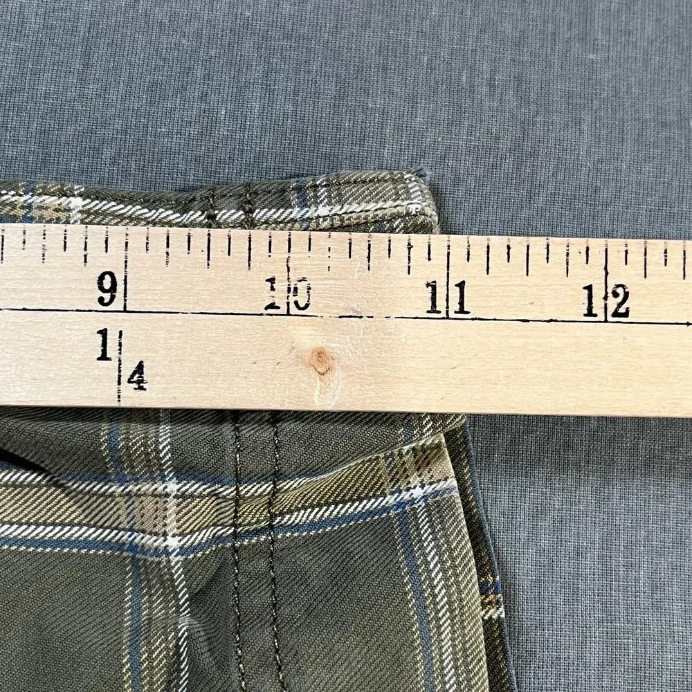 The North Face Chino Shorts Mens Size 32 Green‎ Plaid Flat Front Outdoor Casual